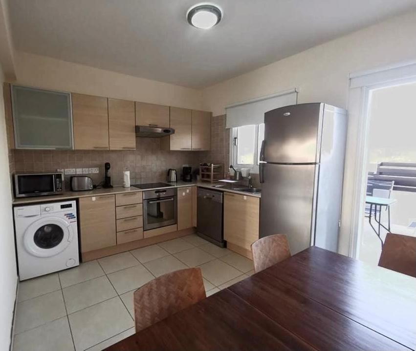 Protaras Ionian Breeze House 10 Minutes Walk From The Beach Paralimni Exteriör bild
